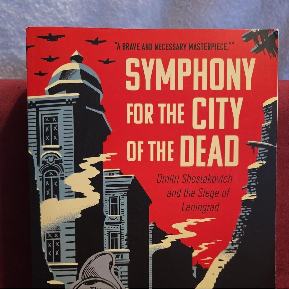 Books - Picture 2 of 8